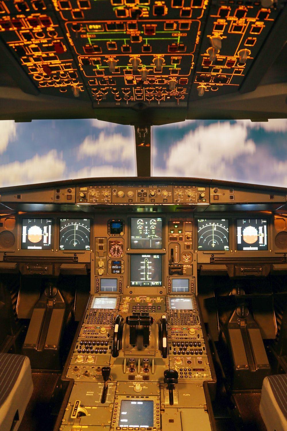 1000x1500 Cockpit Picture [HD]. Download Free Image