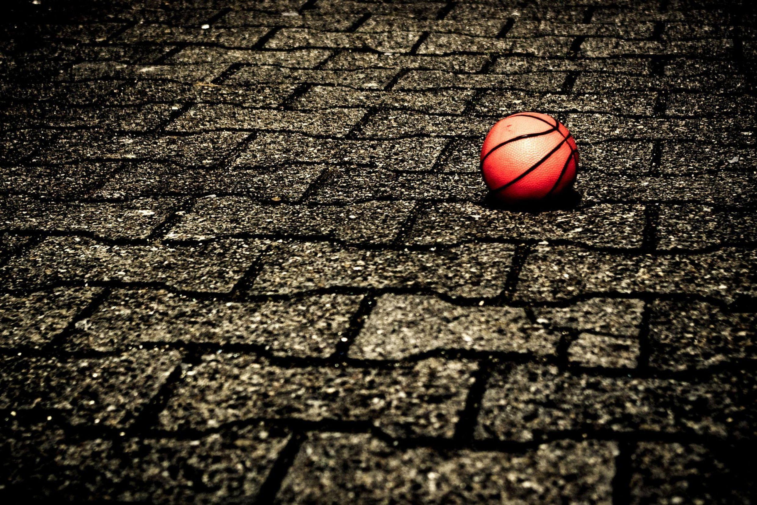 2482x1657 Cool Basketball Wallpaper