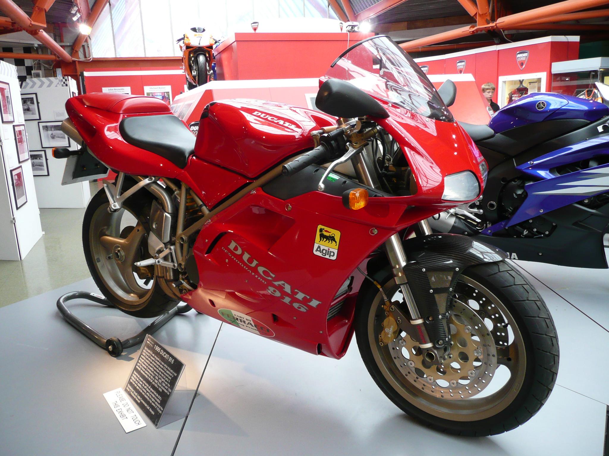 2048x1536 Ducati