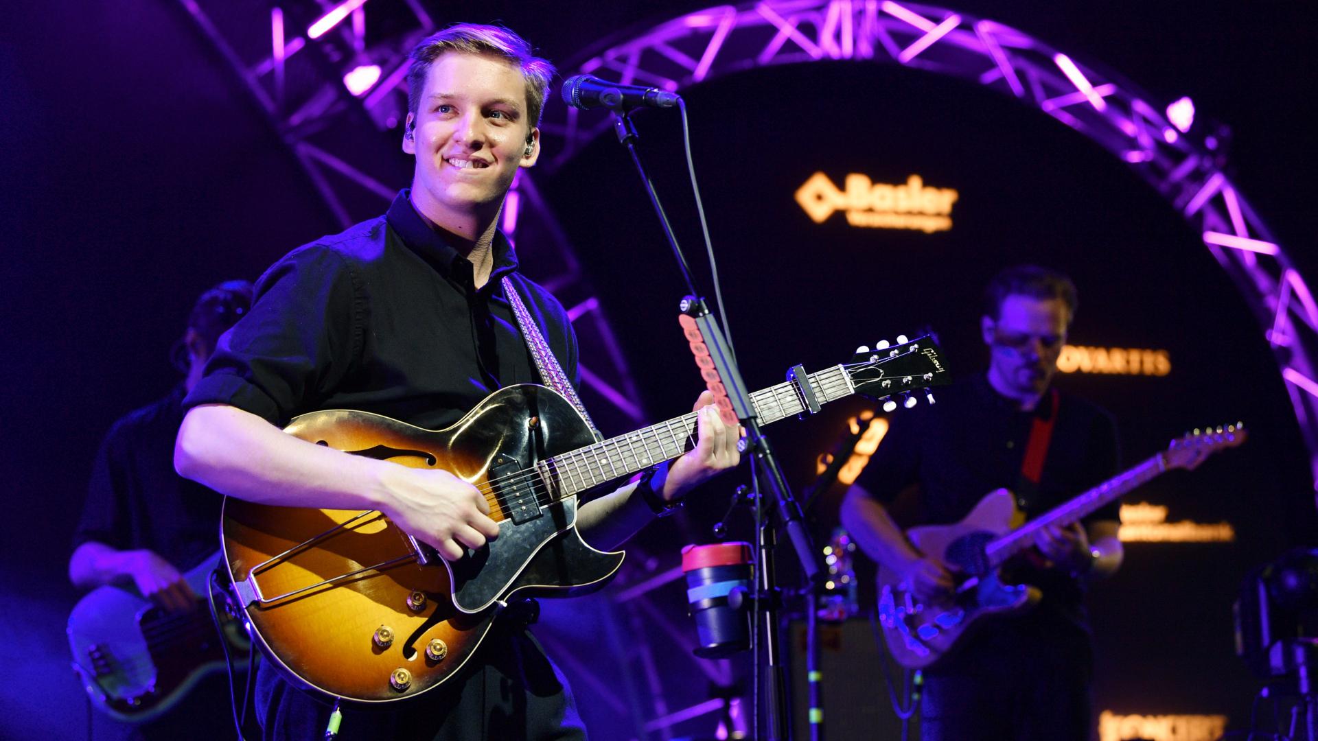 1920x1080 George Ezra: Live at Baloise Session