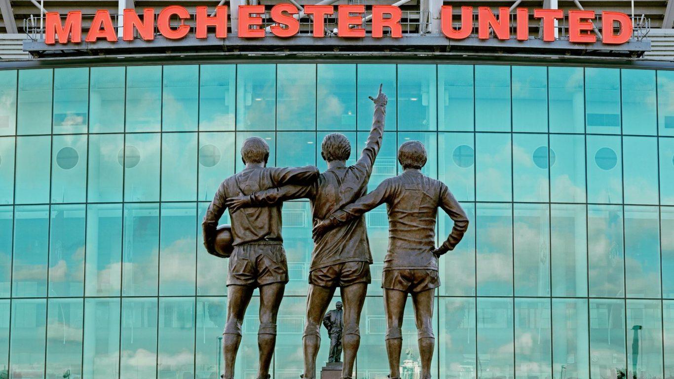 1366x768 Manchester Utd fans, here's your chance to spend the night at the Old Trafford Stadium. Condé Nast Traveller India