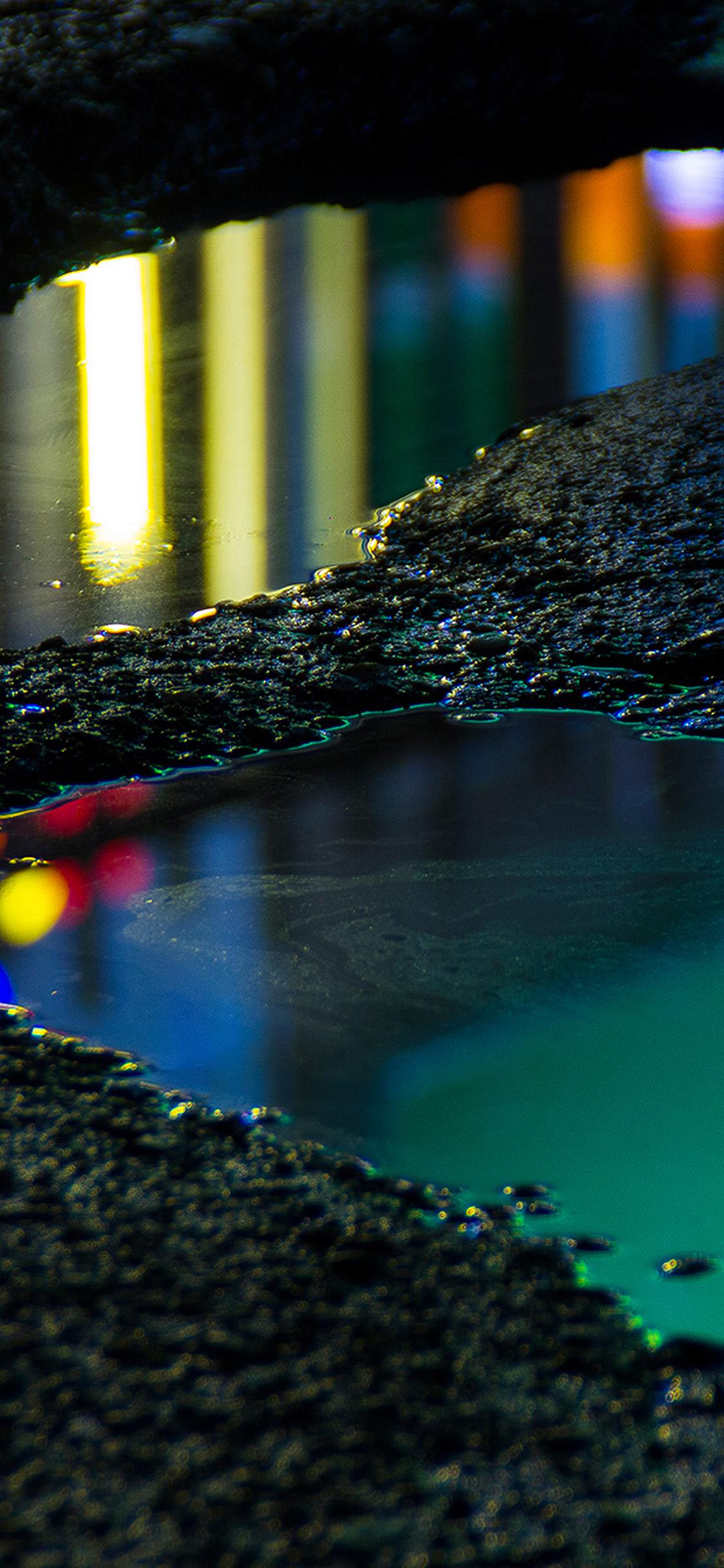 1125x2436 Neon Street Oil Color Art Wallpaper