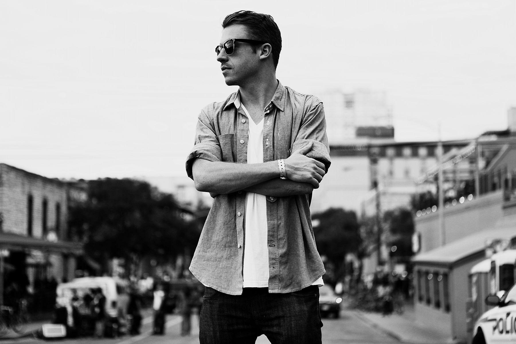 1800x1200 Macklemore Wallpaper