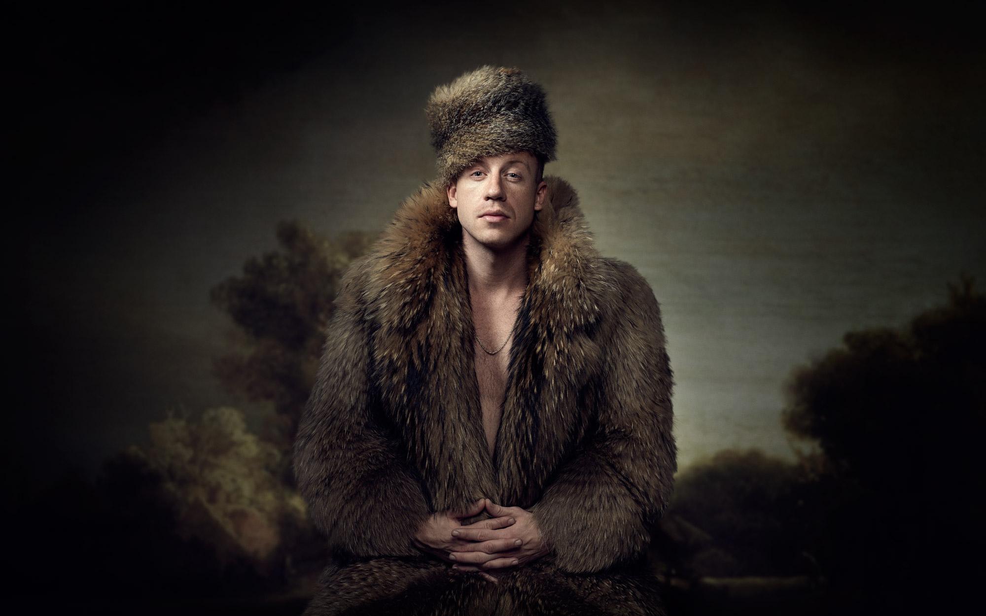 2000x1250 Macklemore Wallpaper