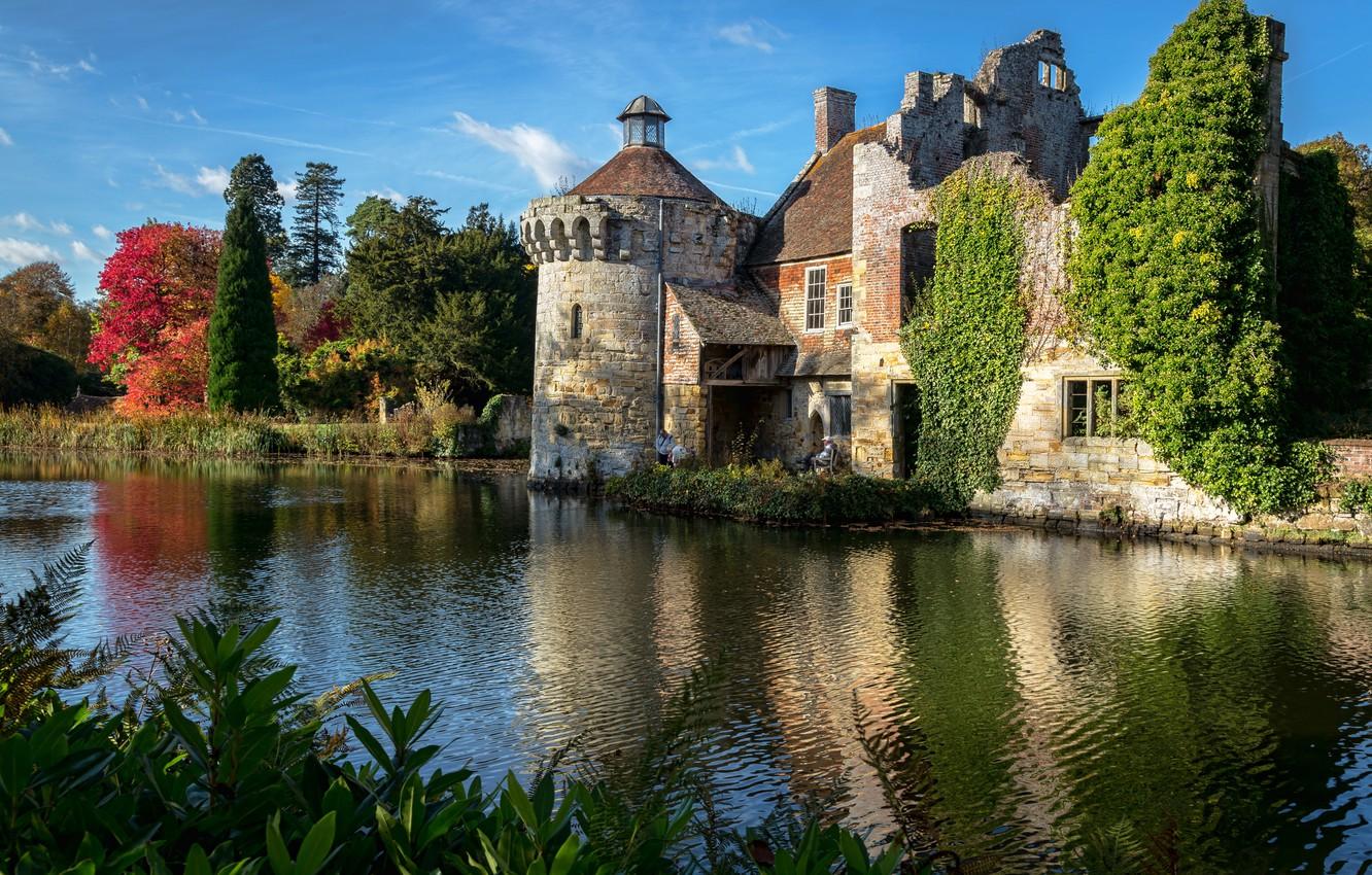 1332x850 Wallpaper trees, pond, reflection, castle, England, England, Scotney Castle image for desktop, section город