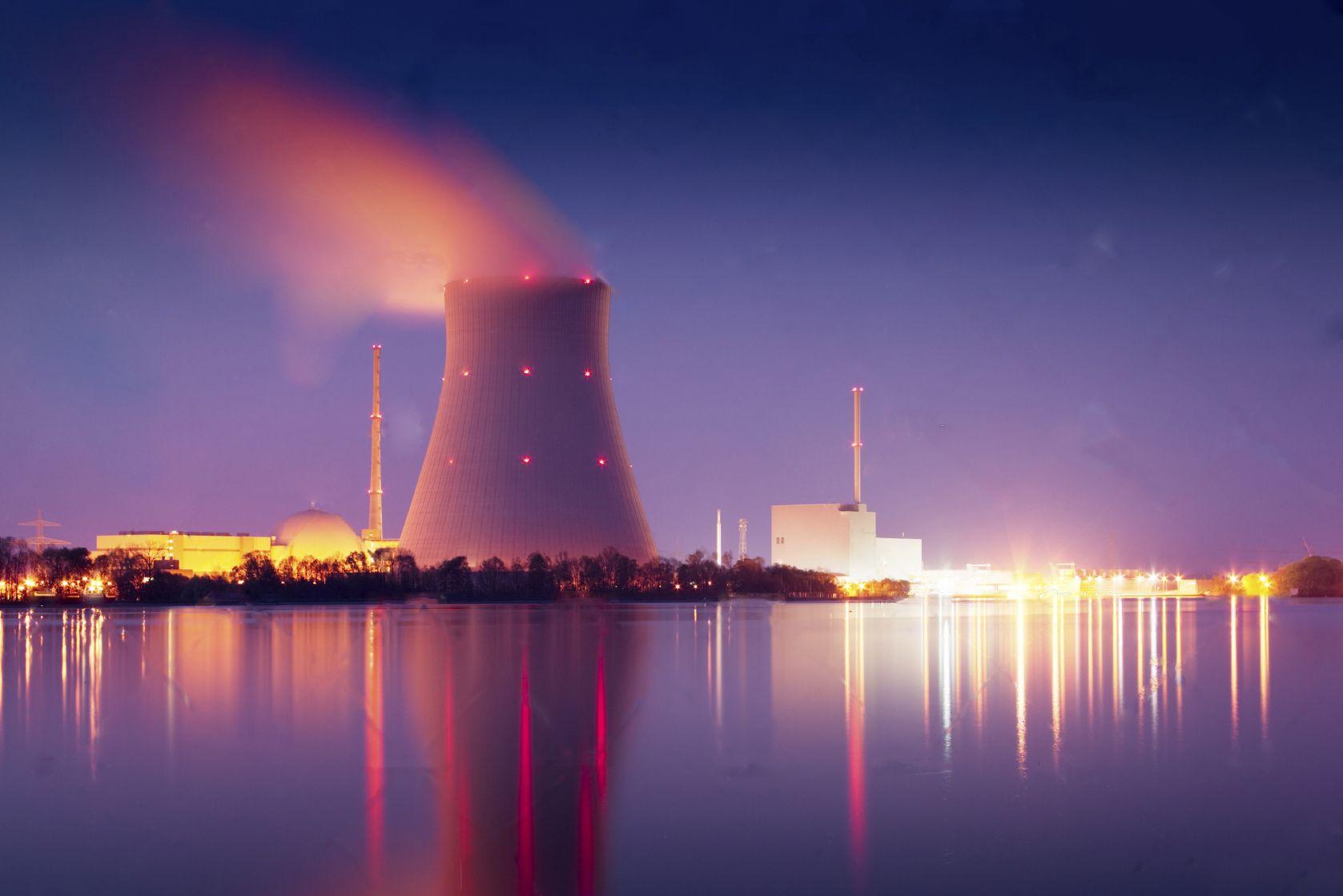 1677x1119 Nuclear Reactor Wallpaper