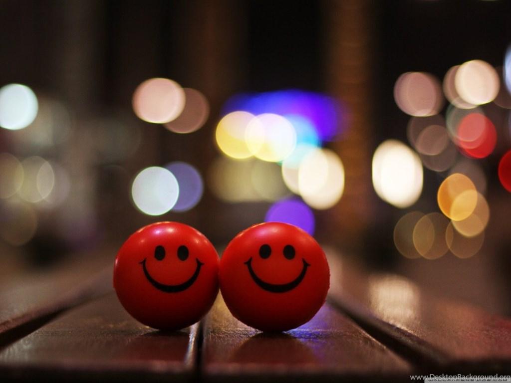 1024x768 Hd Wallpaper For Laptop Windows Smiley Wallpaper For Laptop