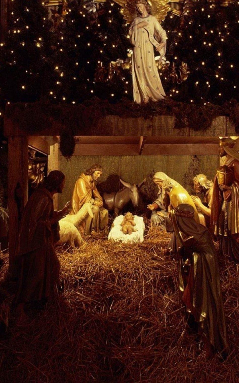 950x1520 Christmas Jesus 4k Wallpaper