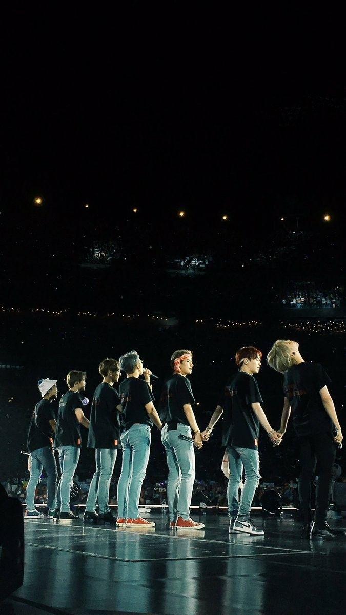 675x1200 BTS Tour 2020 Wallpaper