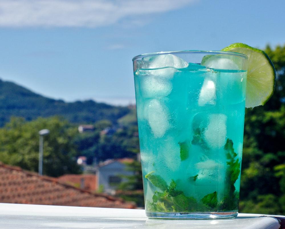 1000x802 Blue Cocktail Picture. Download Free Image