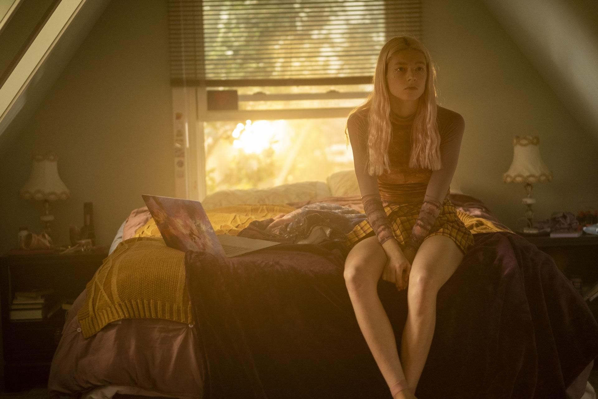 1920x1280 Euphoria on HBO: How Euphoria Taught Hunter Schaefer to 'Feel Everything'. them
