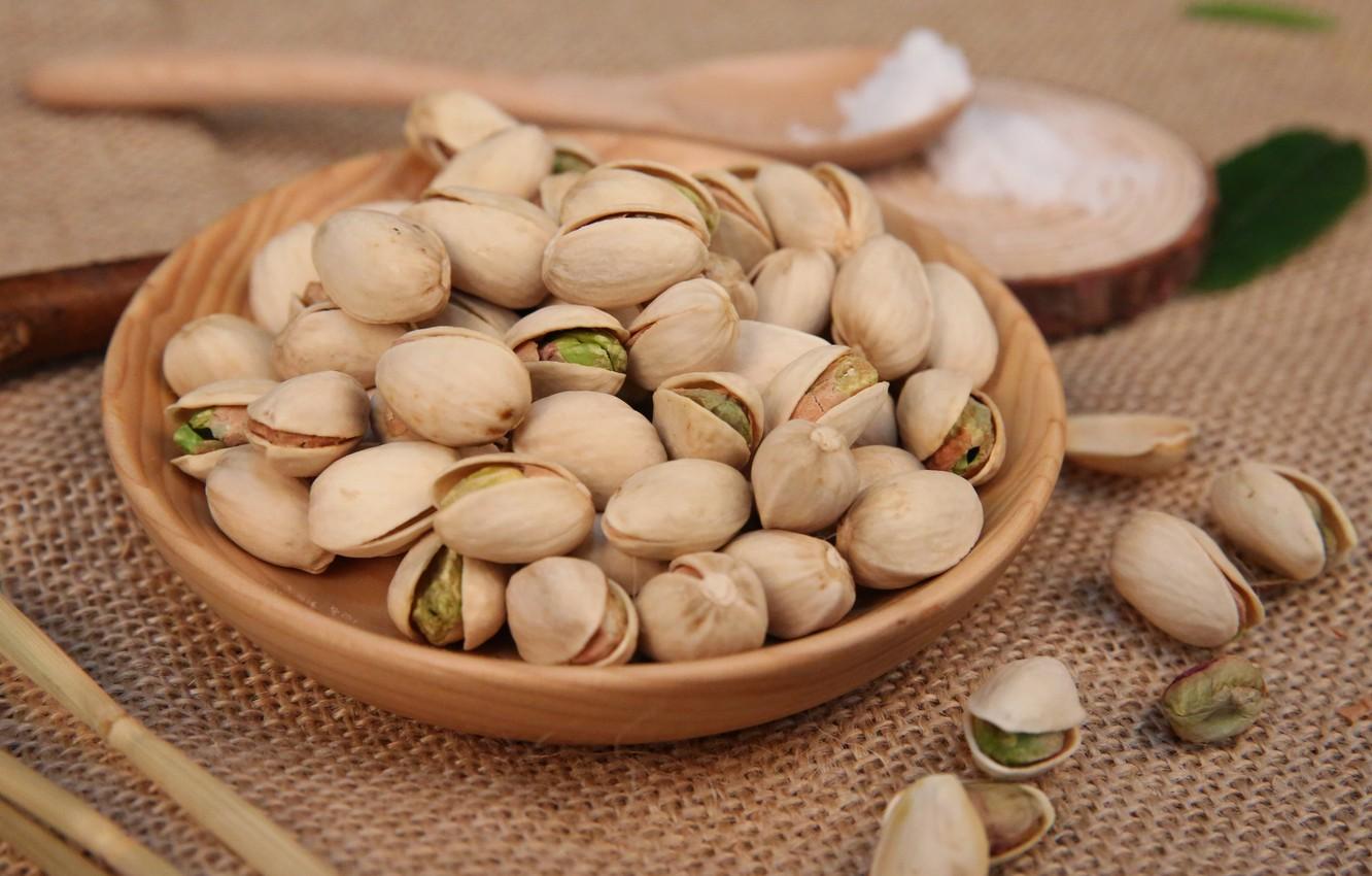 1332x850 Wallpaper Nuts, Dish, Tablecloth, Pistachio image for desktop, section еда