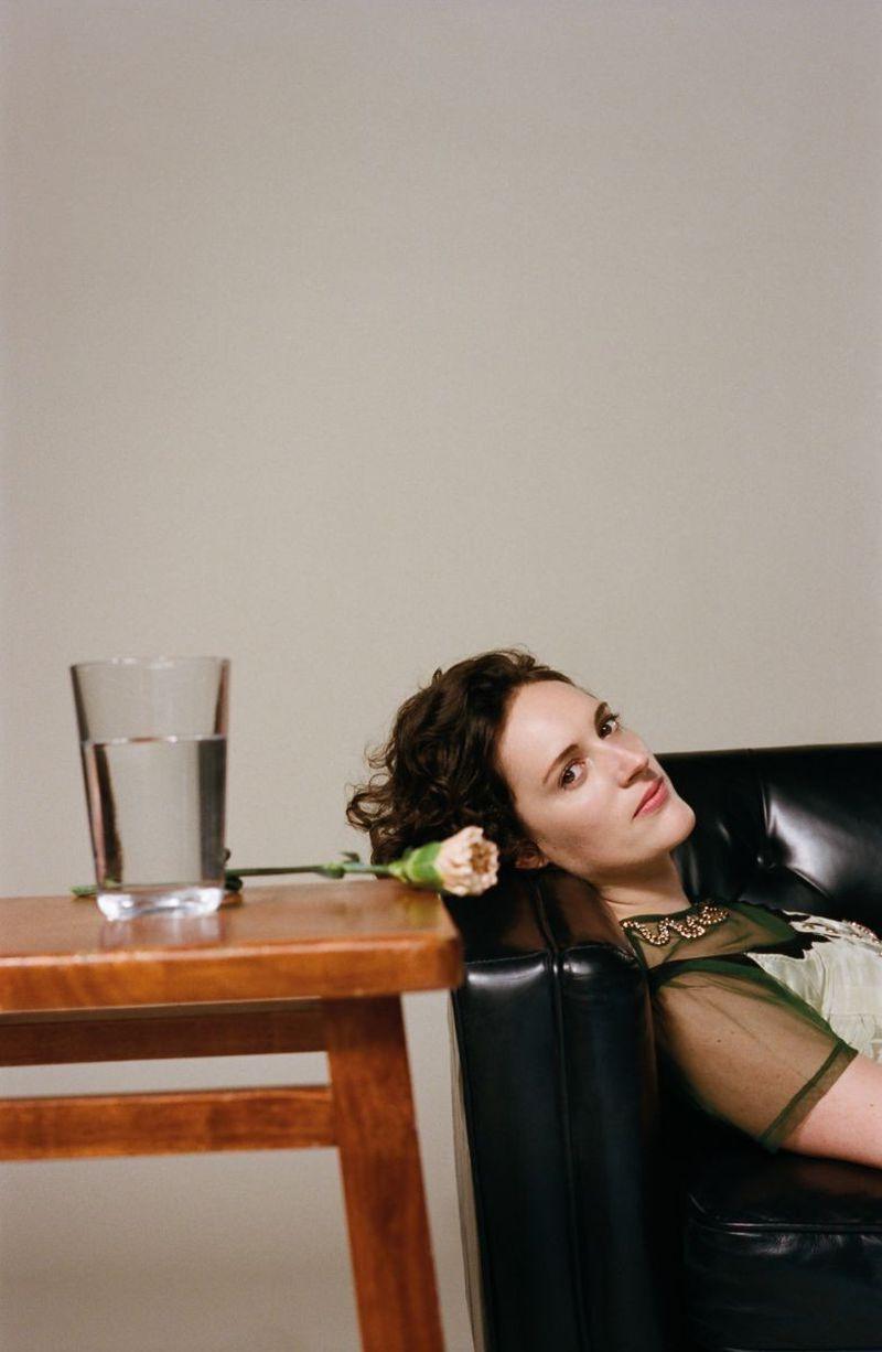 800x1226 Phoebe Waller Bridge (So It Goes Magazine). Phoebe waller bridge, Phoebe, Creative photohoot ideas