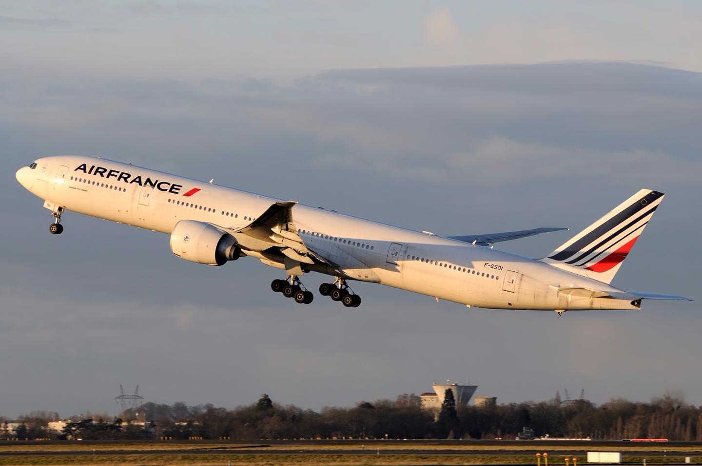 1440x957 Air France Boeing 777 300ER Takeoff At Montreal Trudeau. Aircraft Wallpaper Galleries