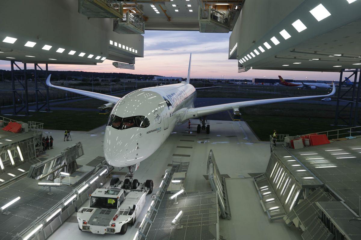 1200x800 Watch The Video Of The Very First Airbus A350 900 Sporting The Air France Livery