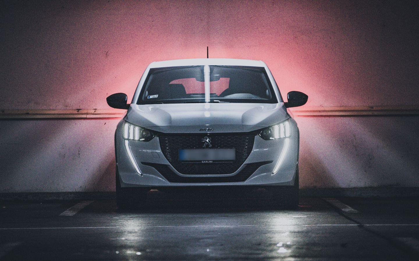 1440x900 Download wallpaper 1440x900 peugeot peugeot, car, white, front view widescreen 16:10 HD background