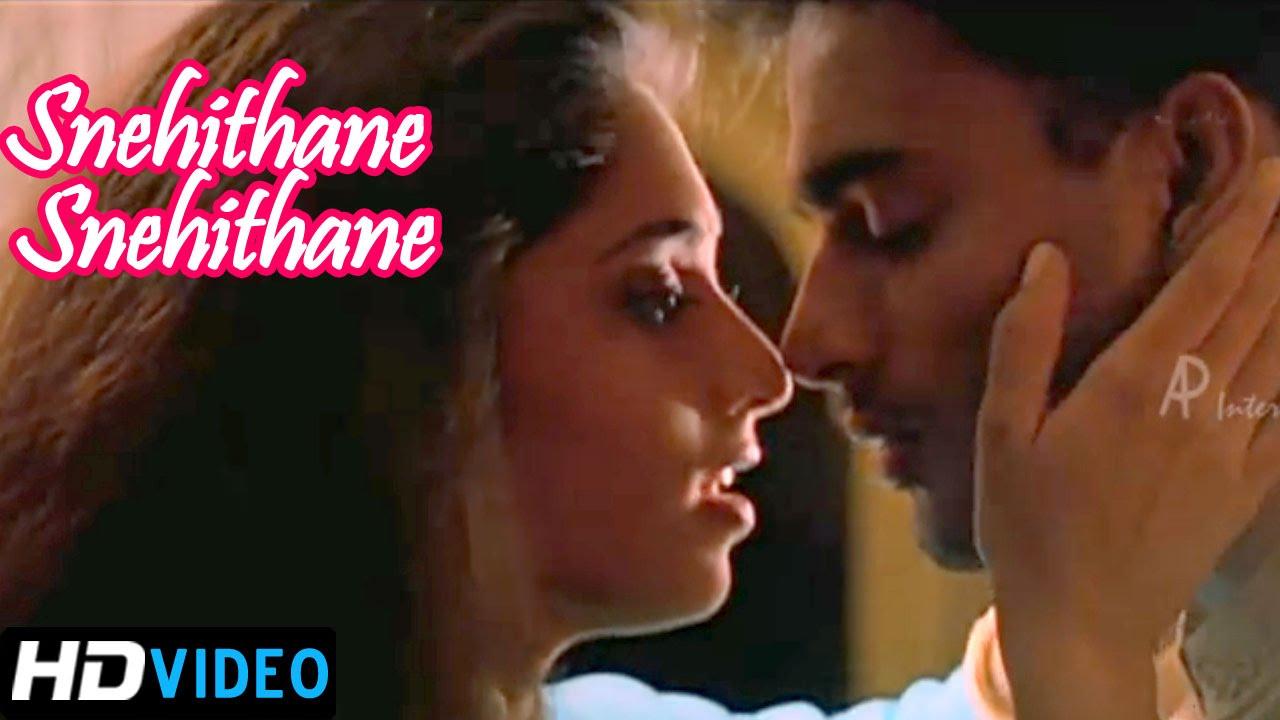 1280x720 Snehithane Snehithane Song Lyrics