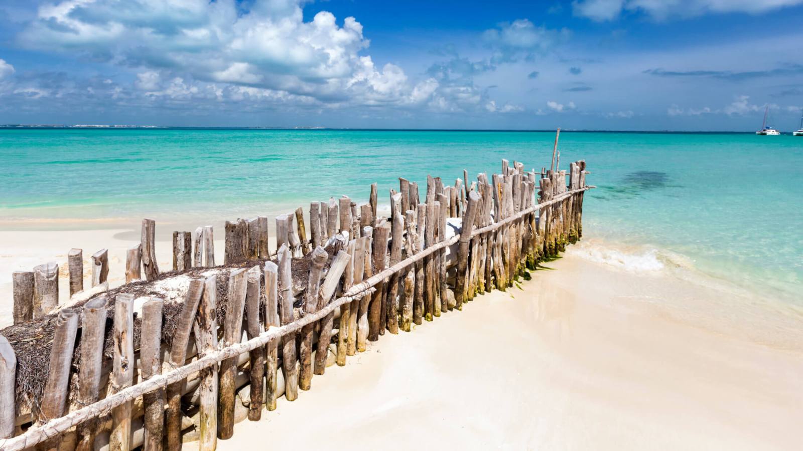 1600x900 Everything You Need to Know About the Beautiful Isla Mujeres, Mexico