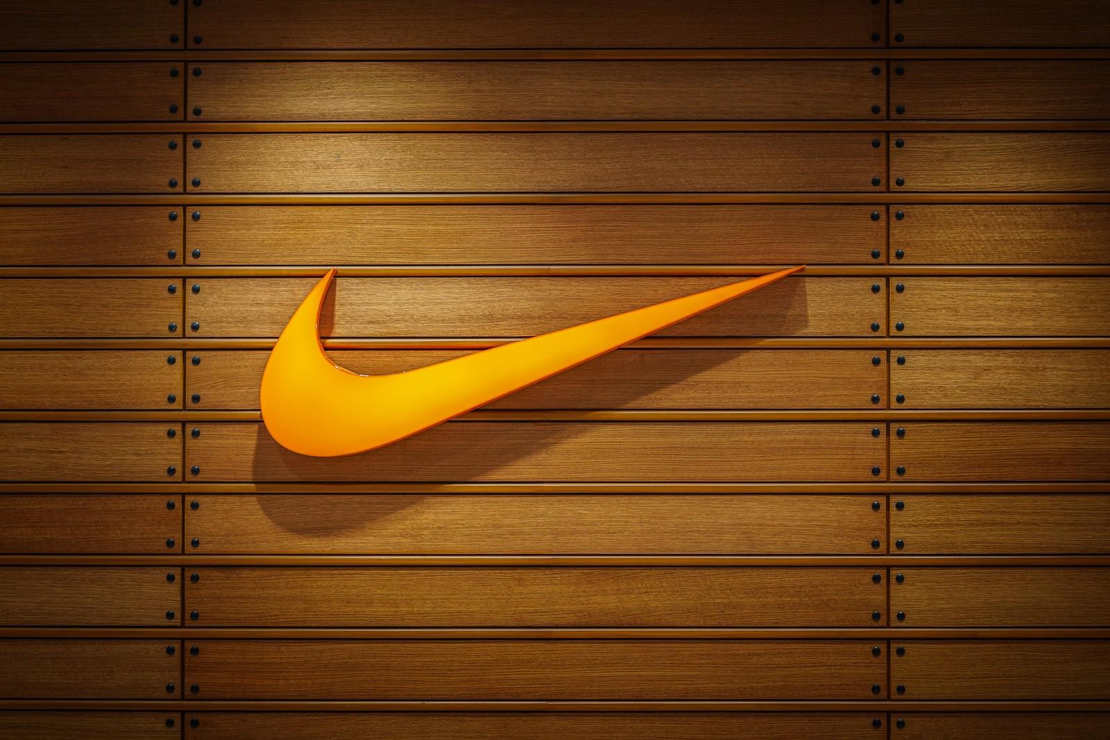 1600x1067 Nike Wallpaper