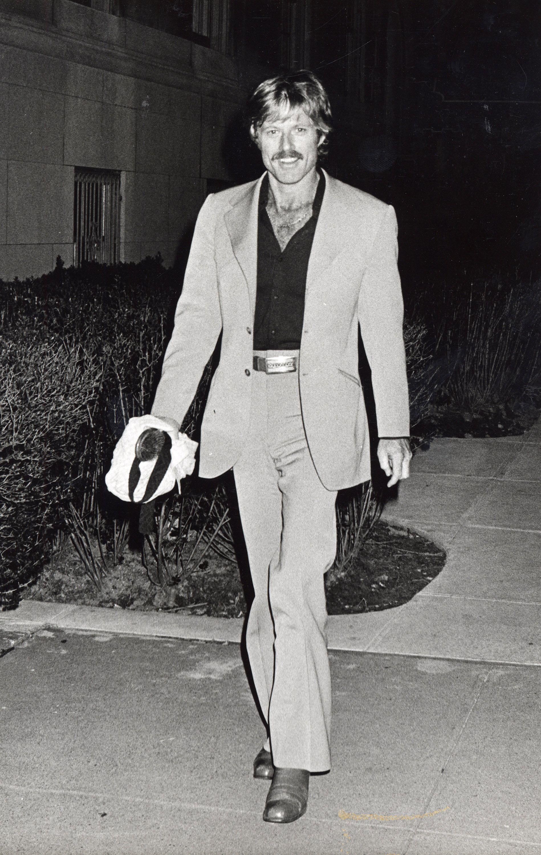 1898x3000 Robert Redford Photo of Robert Redford in the 1970s