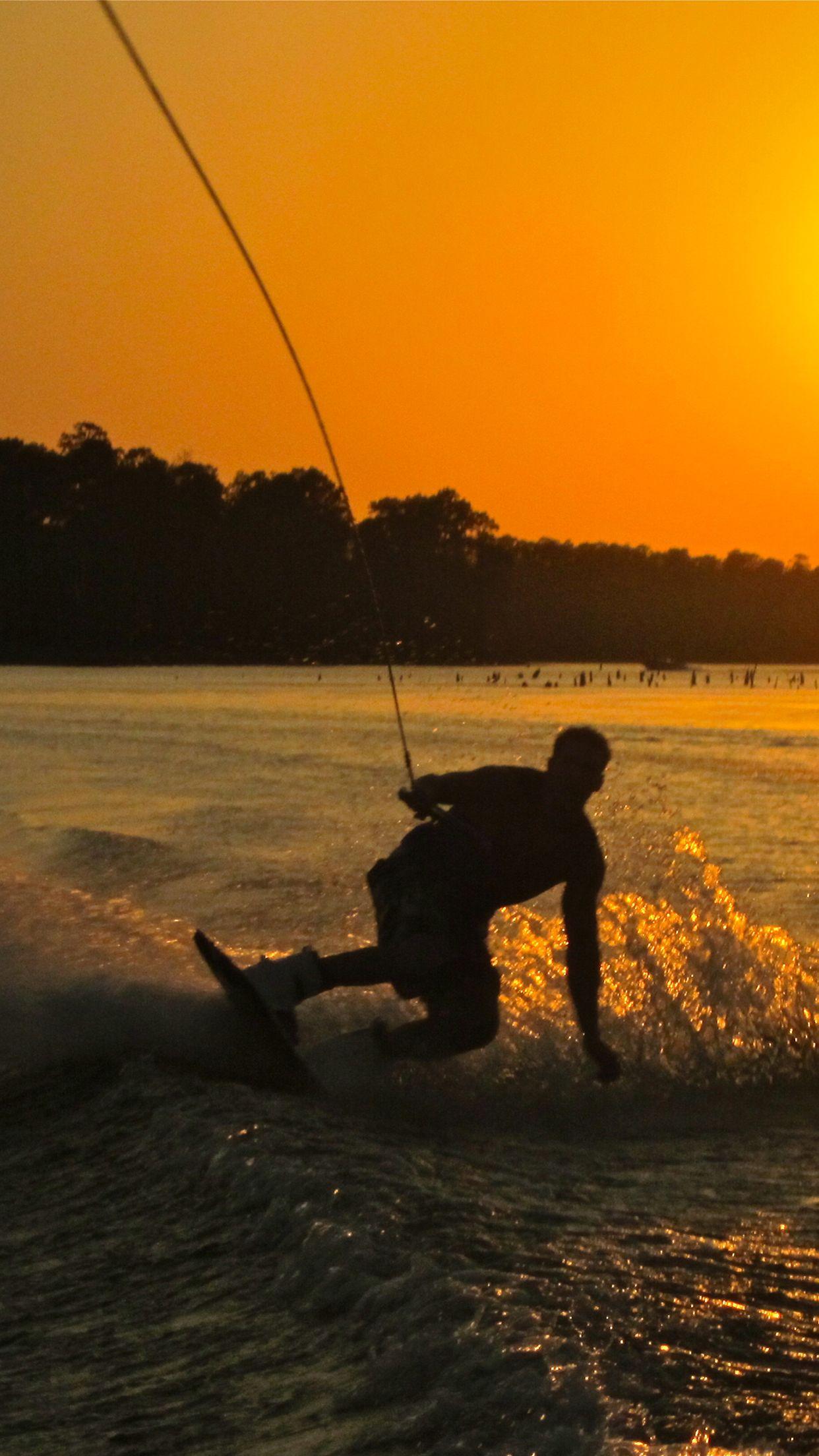 1242x2208 Wakeboard Wallpaper