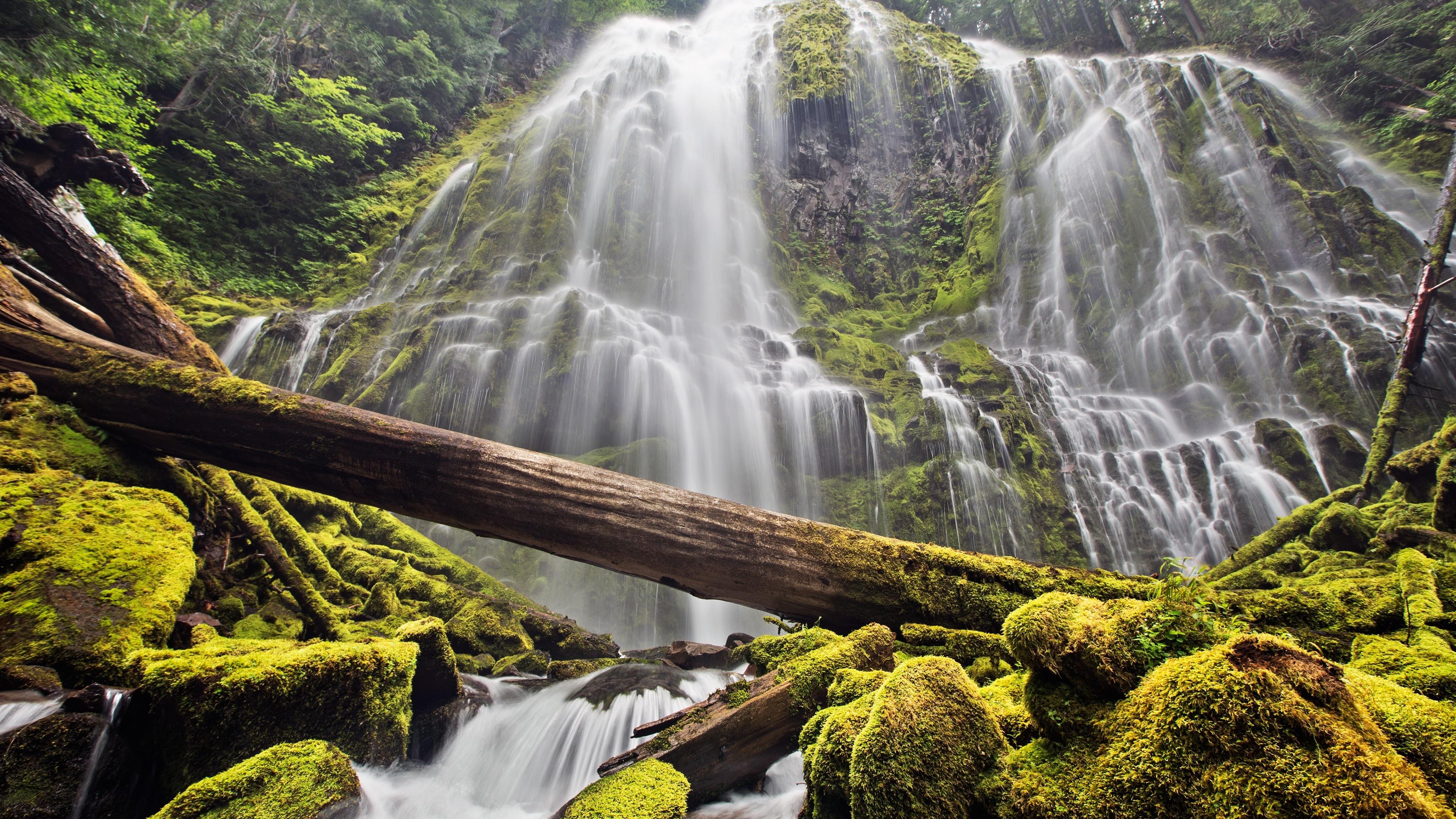 3840x2160 Big Waterfall Wallpaper