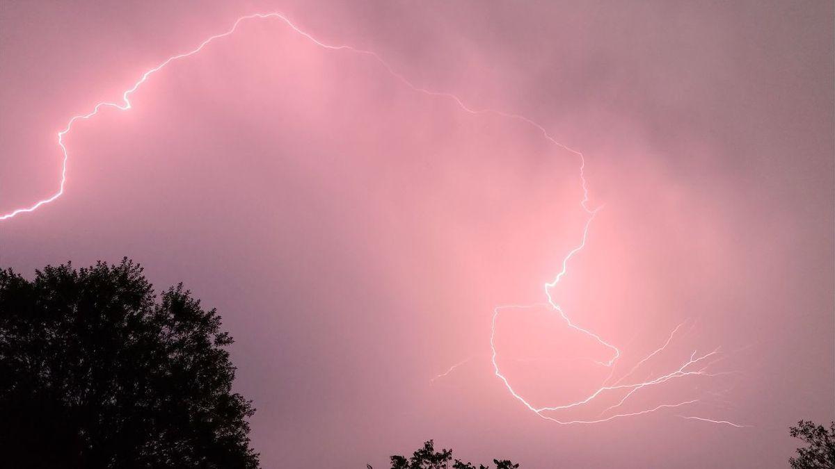 1200x675 Severe storms knock out power, leave behind damage in Texoma