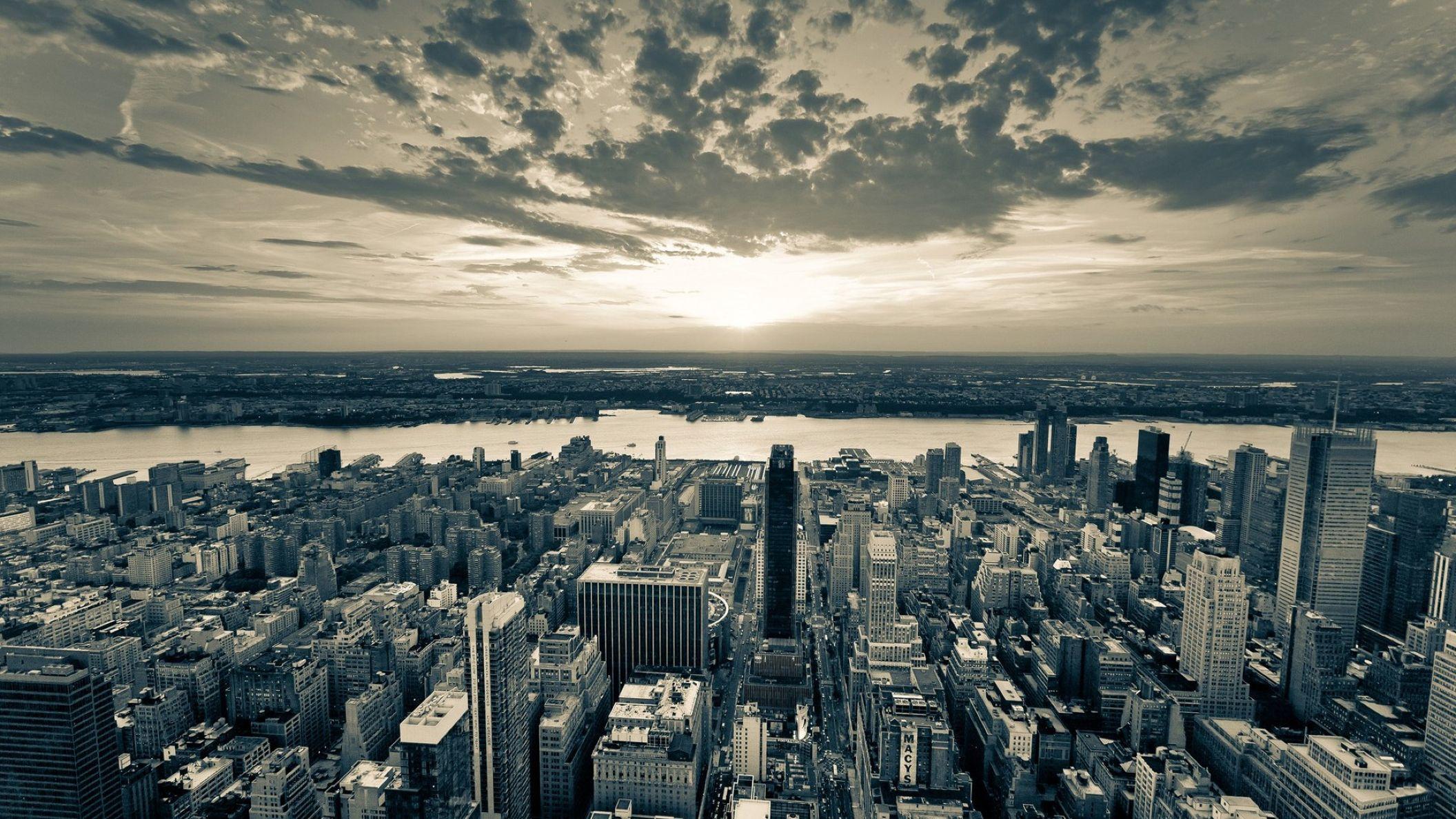 2112x1188 Cityscape Wallpaper HD Download