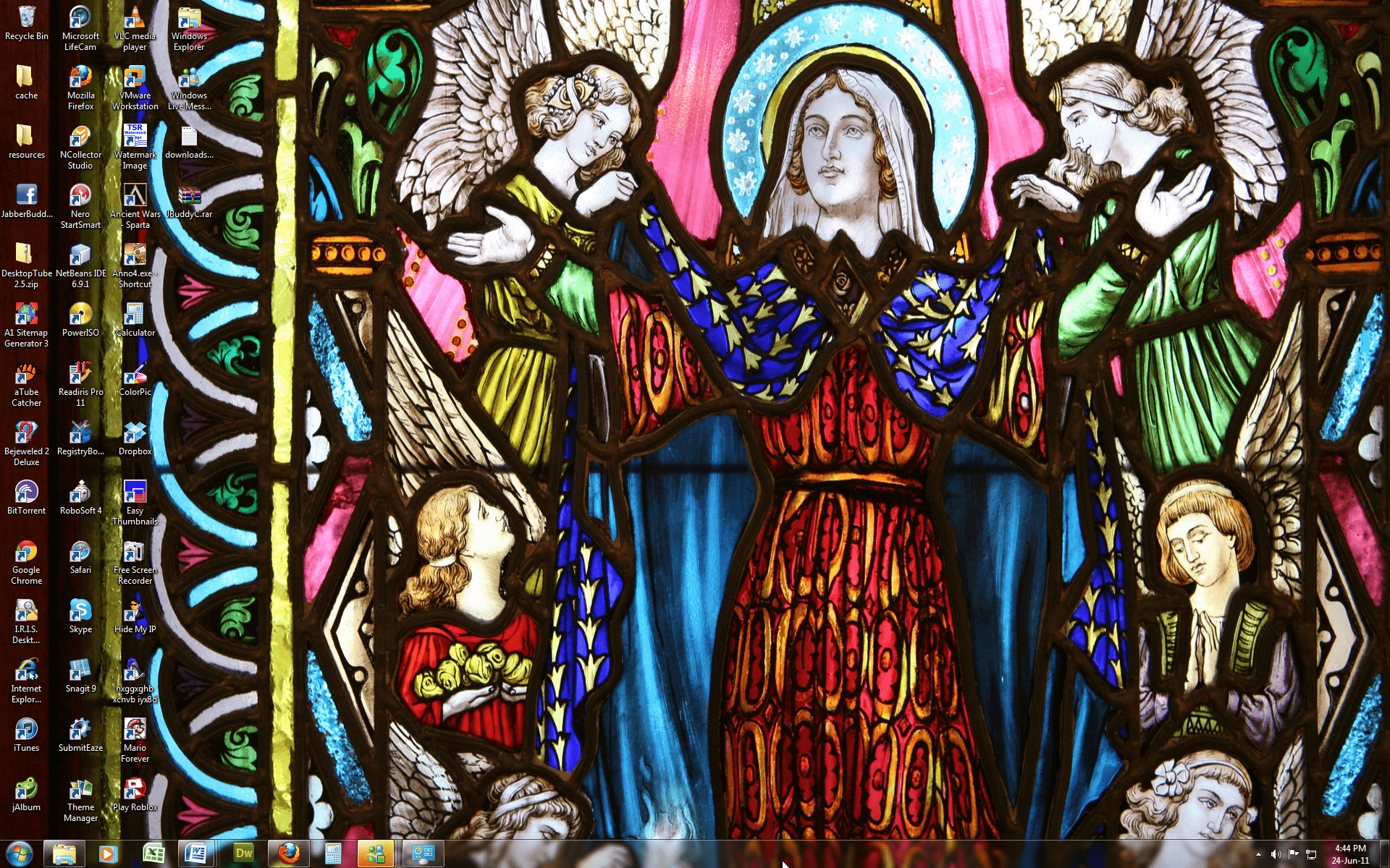 1920x1200 Stained Glass 7 Theme. Stained glass, Catholic image, Stained glass windows