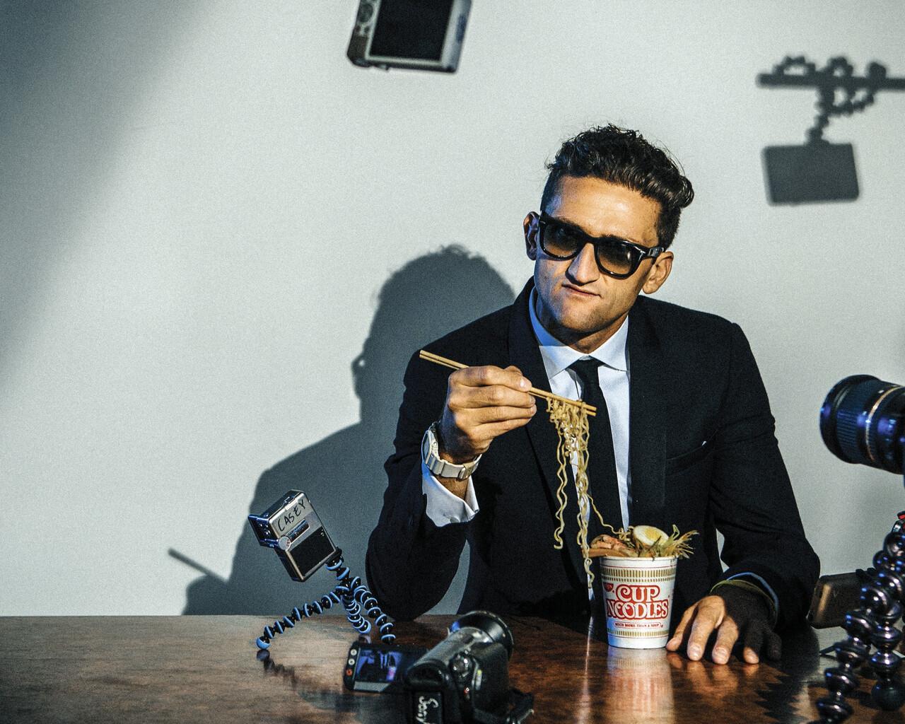 1280x1024 Casey Neistat With Camera 1280x1024 Resolution HD 4k Wallpaper, Image, Background, Photo and Picture
