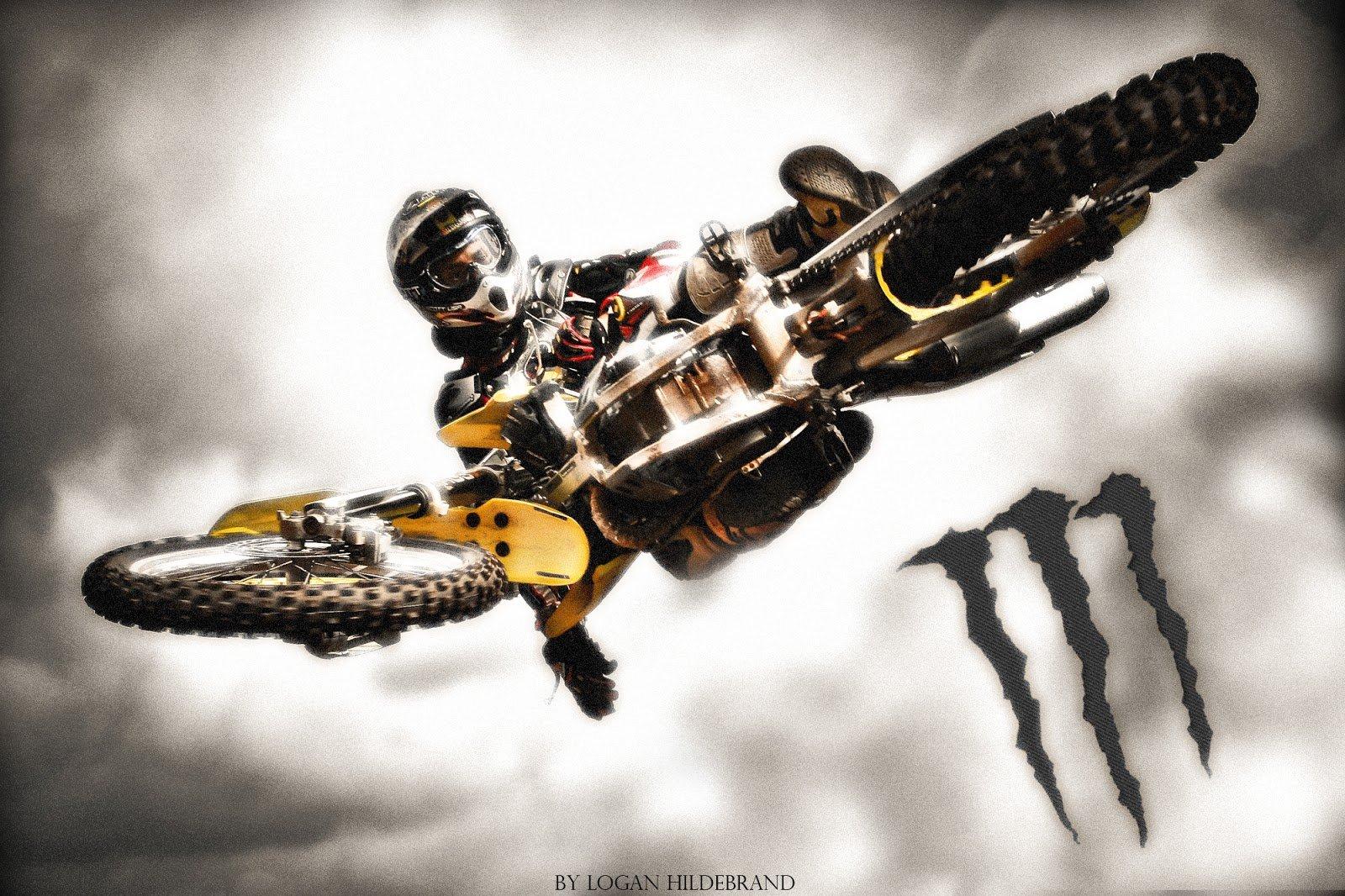 1600x1066 Dirt Bike Girls Wallpaper