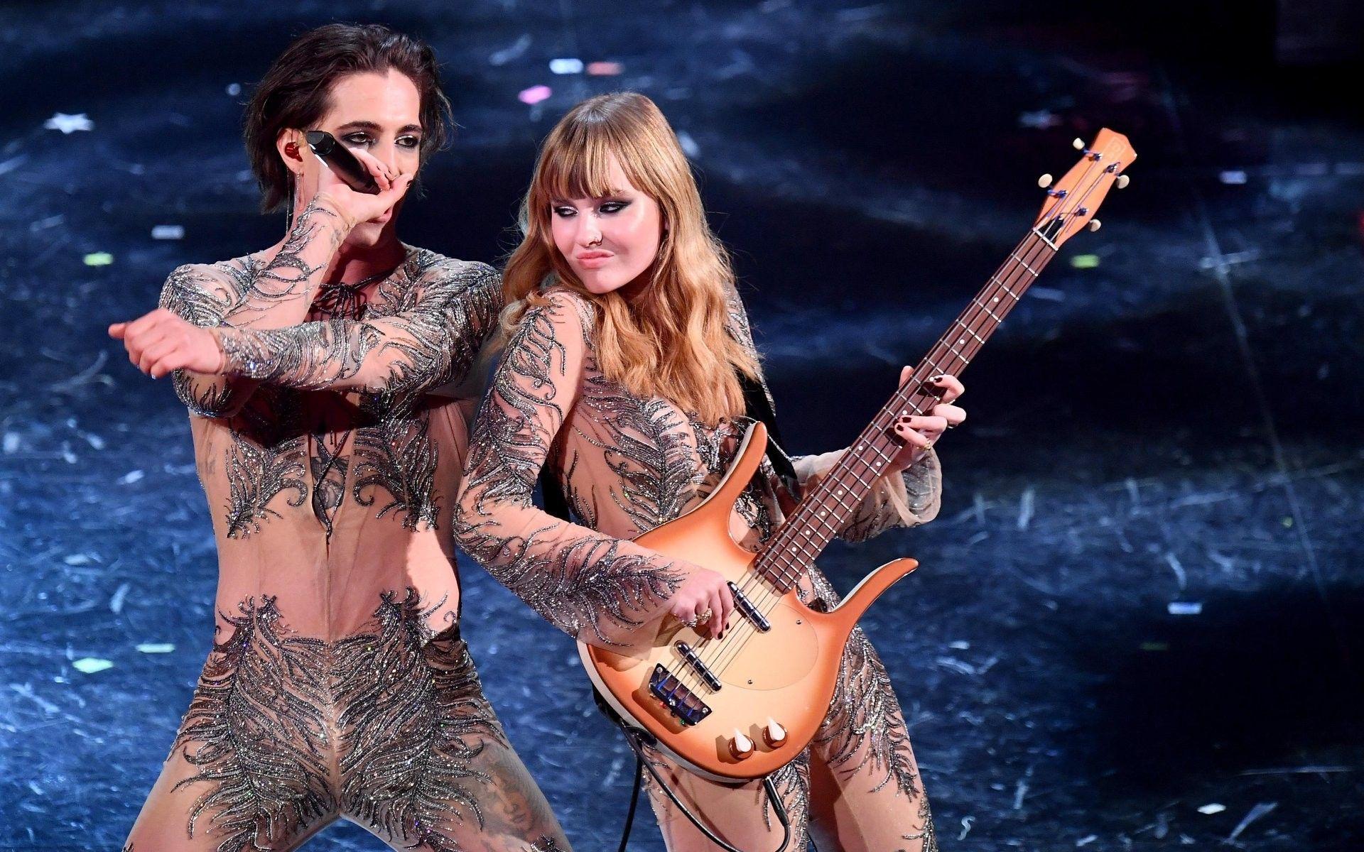 1920x1200 The best and worst outfits of the last evening of Sanremo 2021