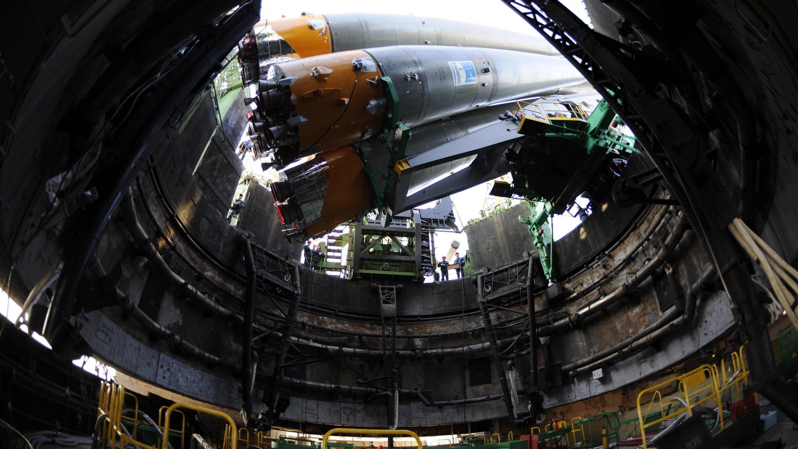 2560x1440 Soyuz, Space rocket, Spacecrafts HD Wallpaper / Desktop and Mobile Image & Photo