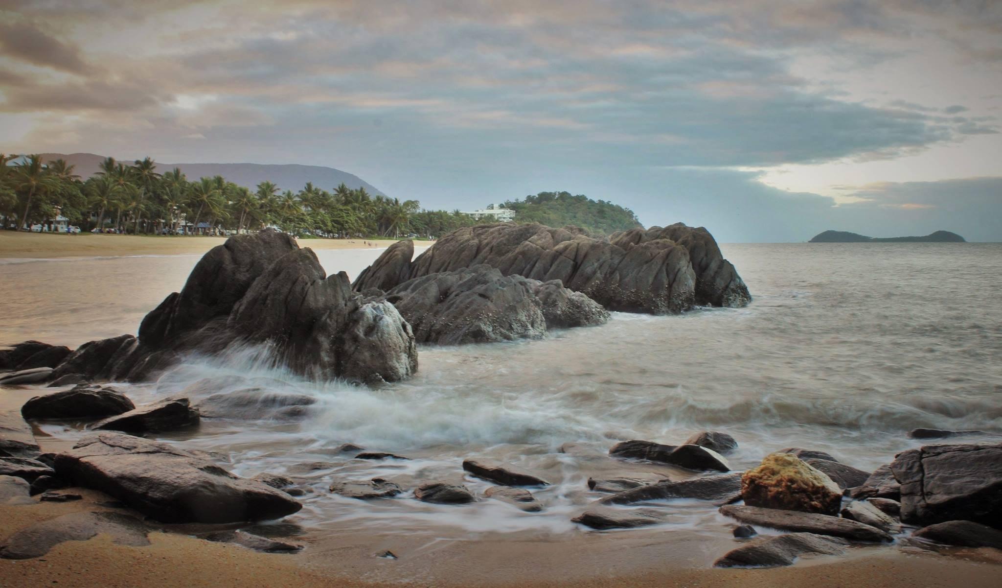 Cairns Wallpapers Top Free Cairns Backgrounds WallpaperAccess