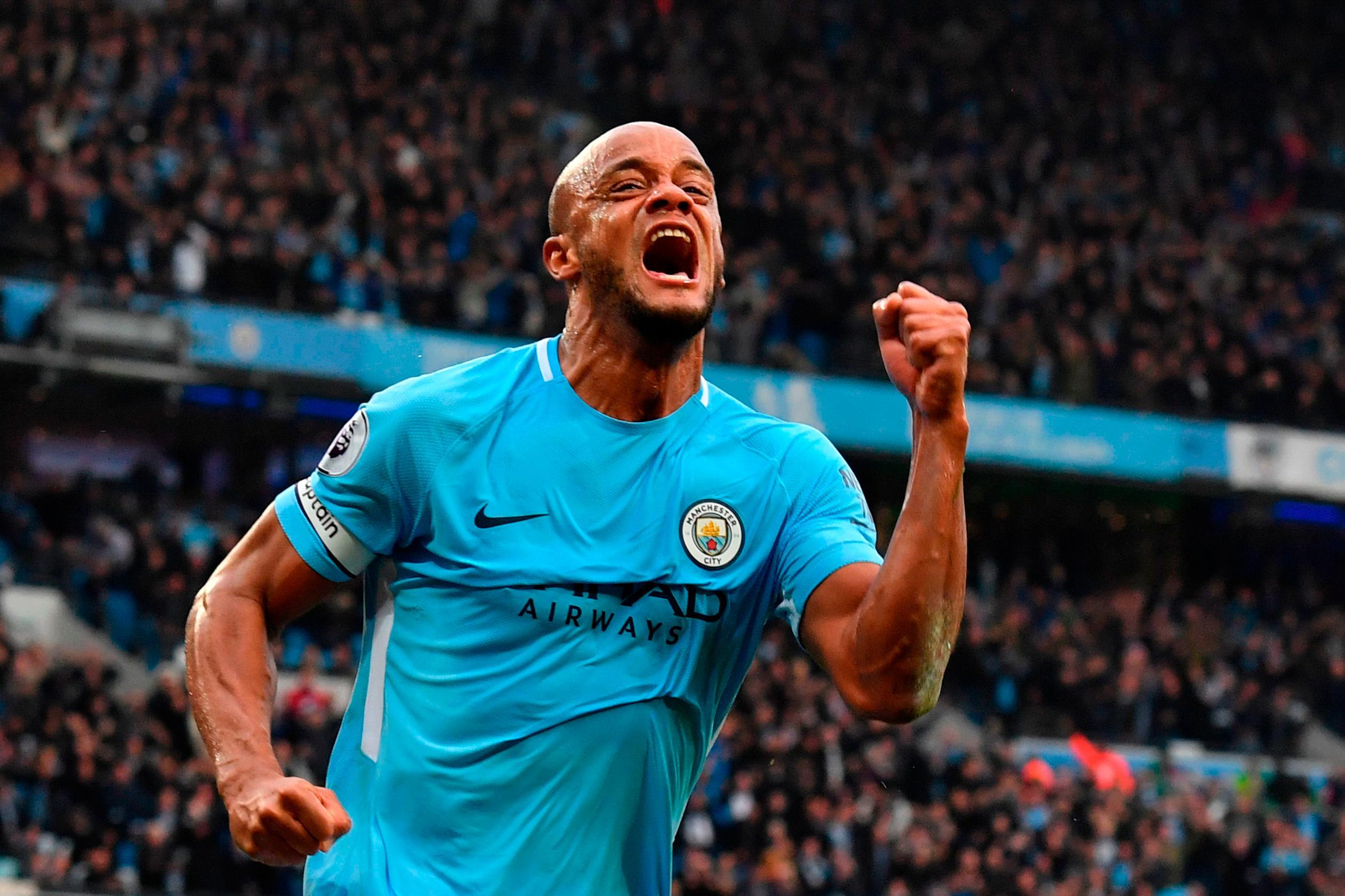 2523x1682 Vincent Kompany Wallpaper 2523×1682