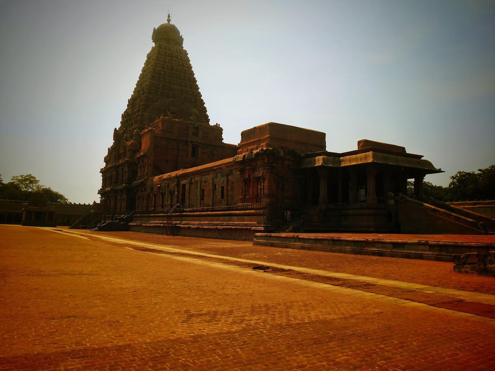 1600x1200 Thanjavur Wallpaper
