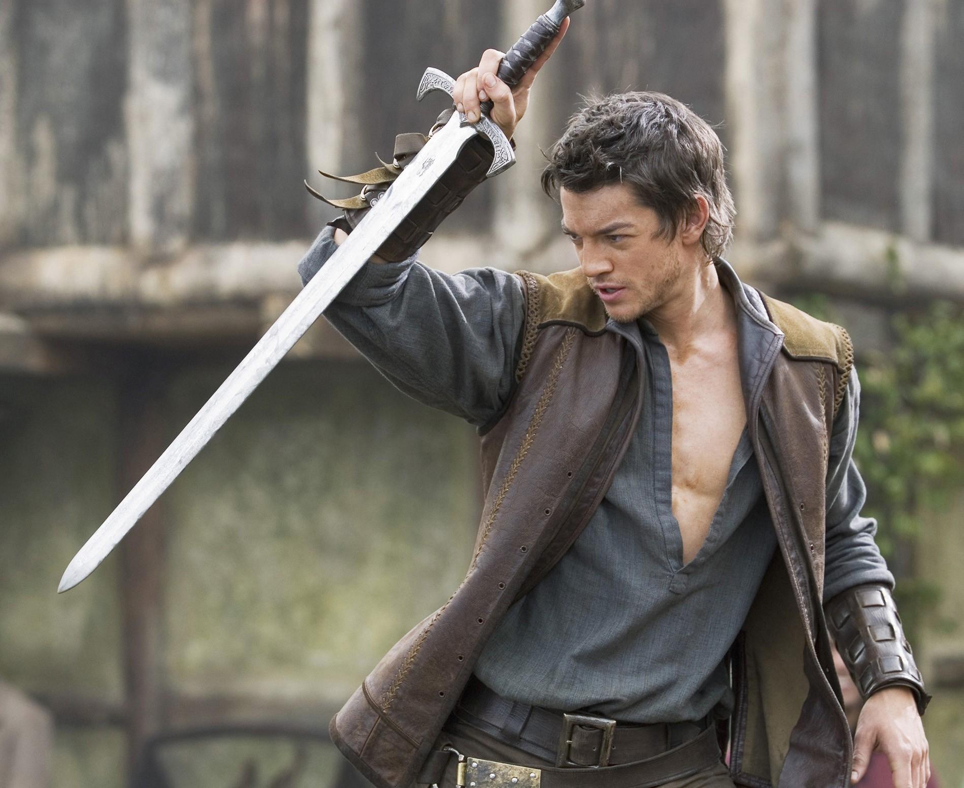 1900x1552 Download Wallpaper, Download 1920x1200 legend of the seeker craig horner richard cypher 1900x1552 wallpaper People HD Wallpaper, Hi Res People Wallpaper, High Definition Wallpaper