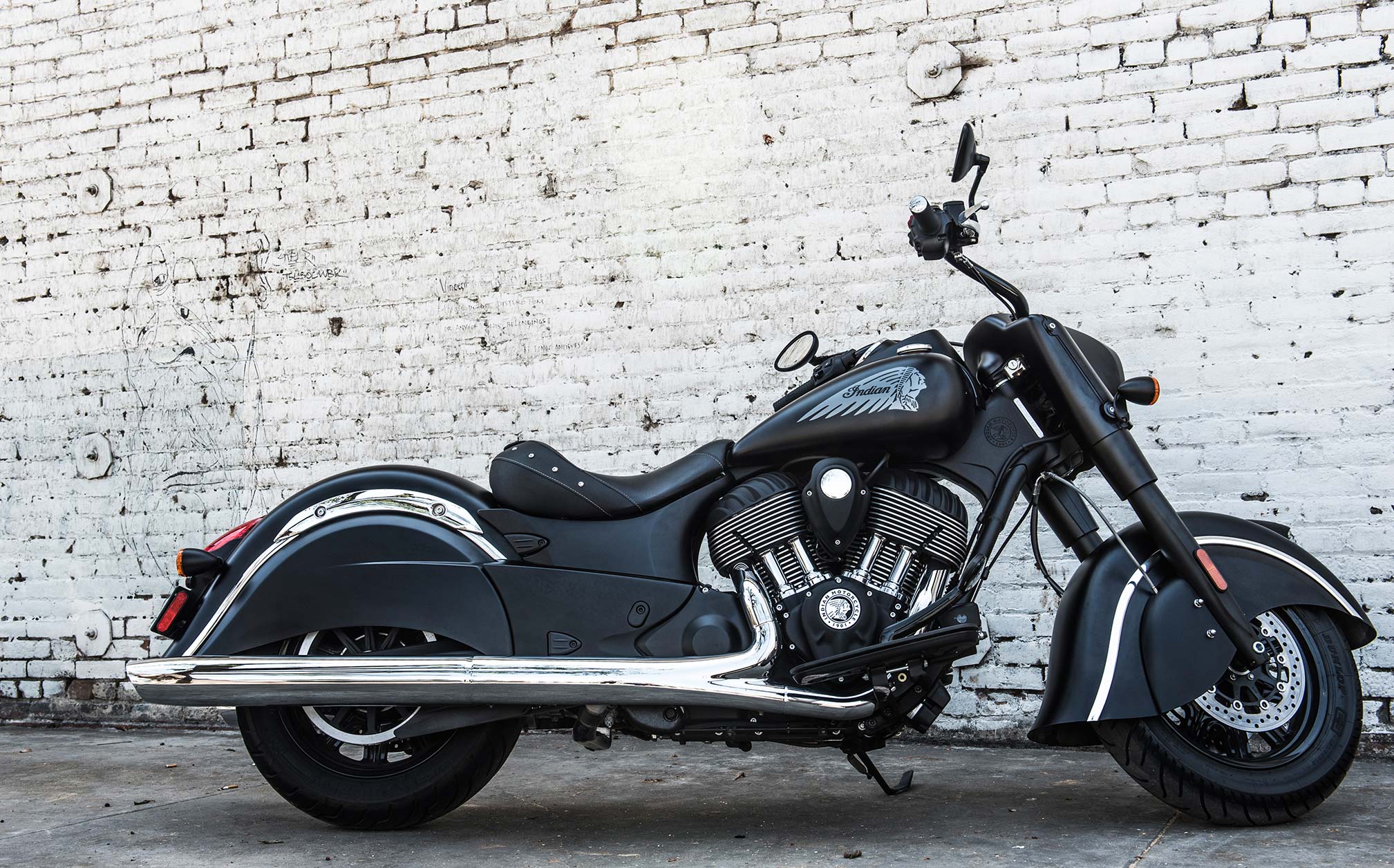 2017x1256 Indian Chief Dark Horse HD Wallpaper. Background Imagex1256