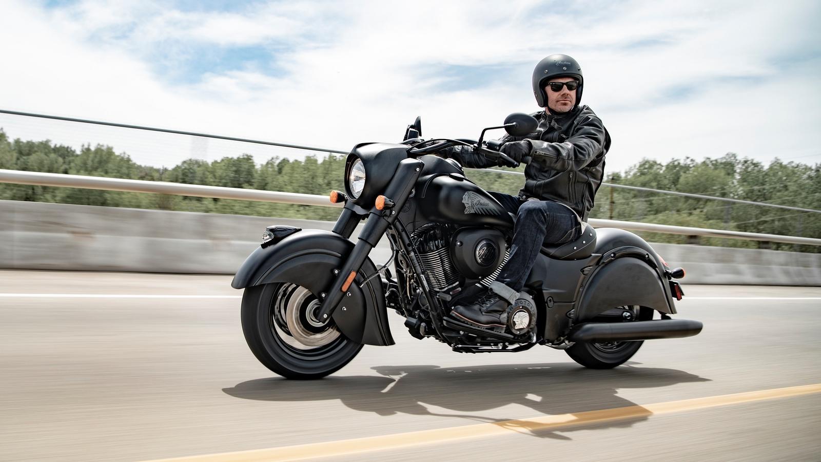 1600x900 2019 Indian Chief Dark Horse Picture, Photo, Wallpaper And Video