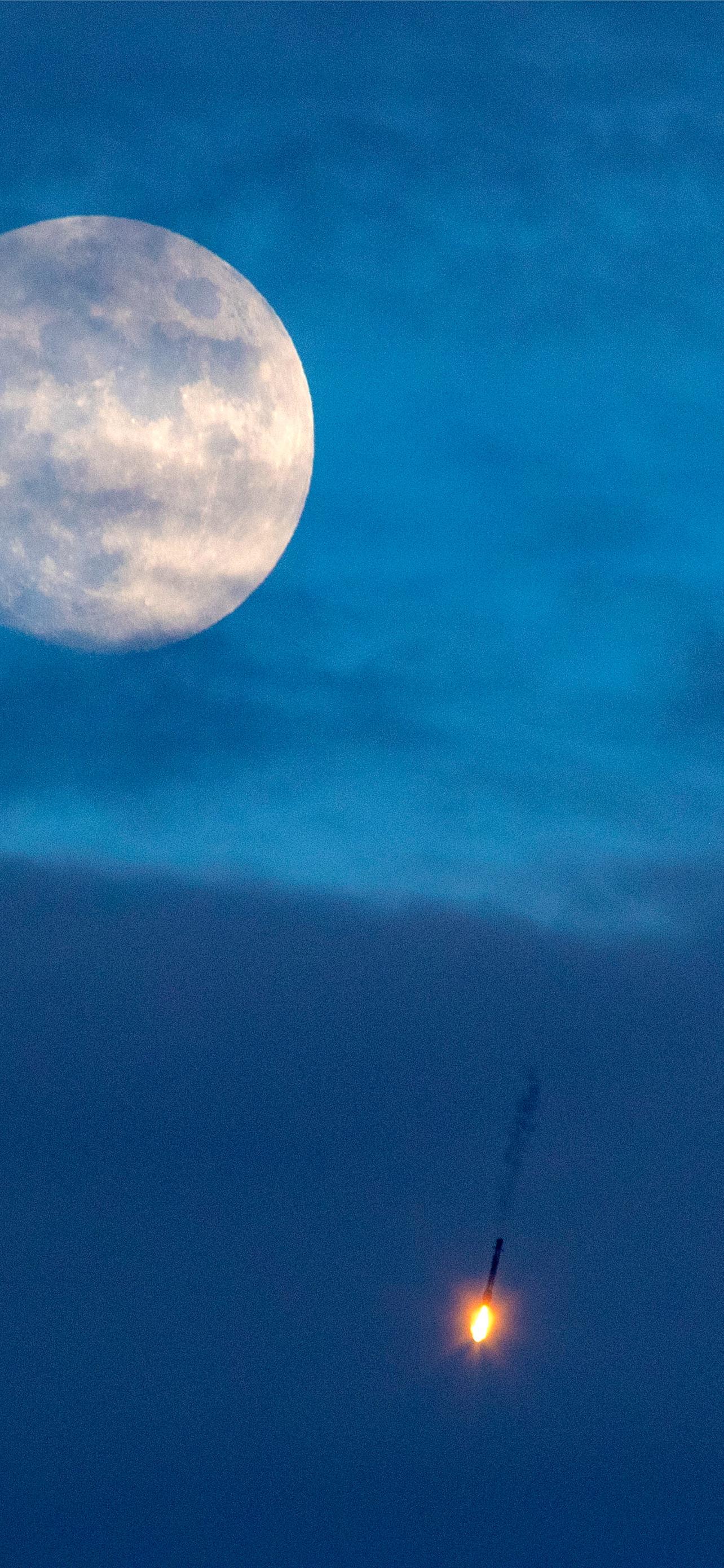 1284x2778 SpaceX wallpaper for iPhone