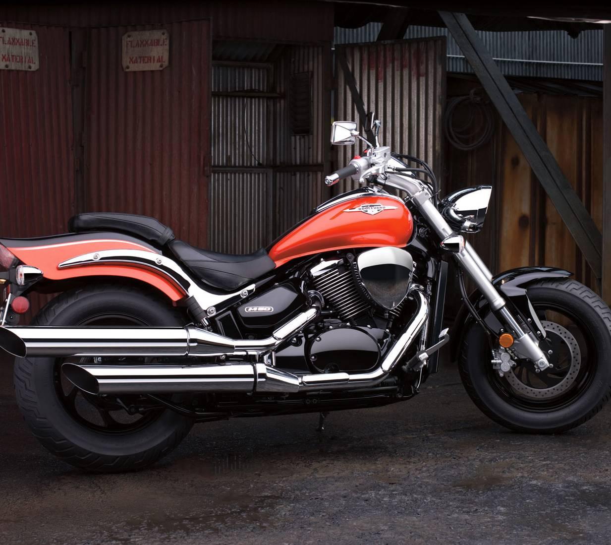 1233x1099 Suzuki Boulevard M50 wallpaper