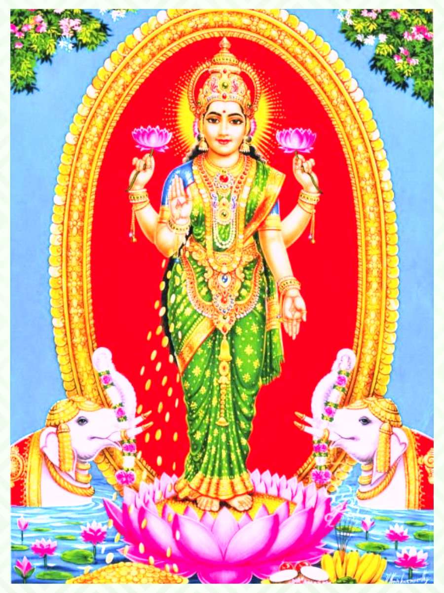 900x1202 God Lakshmi Image