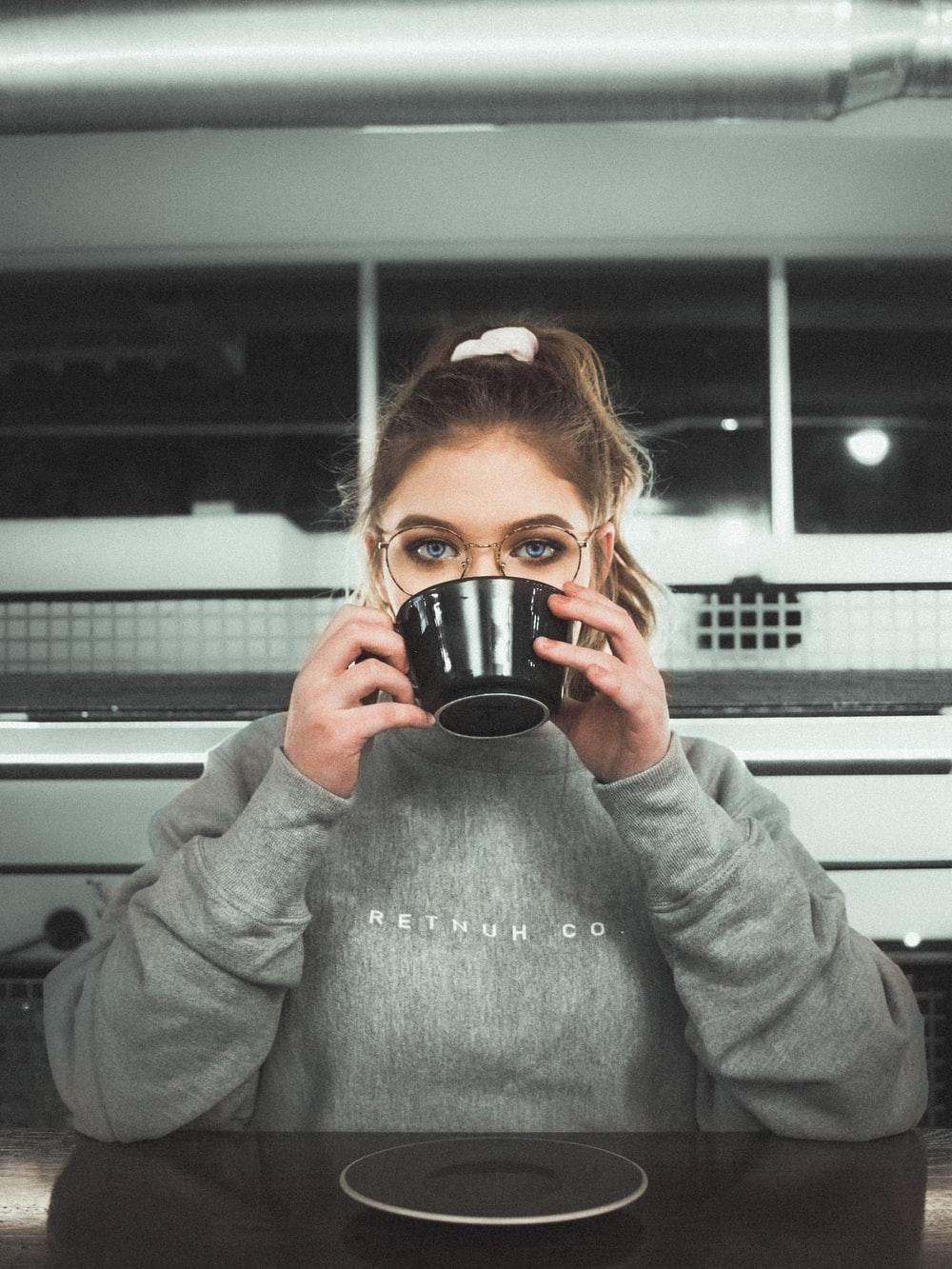 1000x1333 Drinking Coffee Picture [HD]. Download Free Image