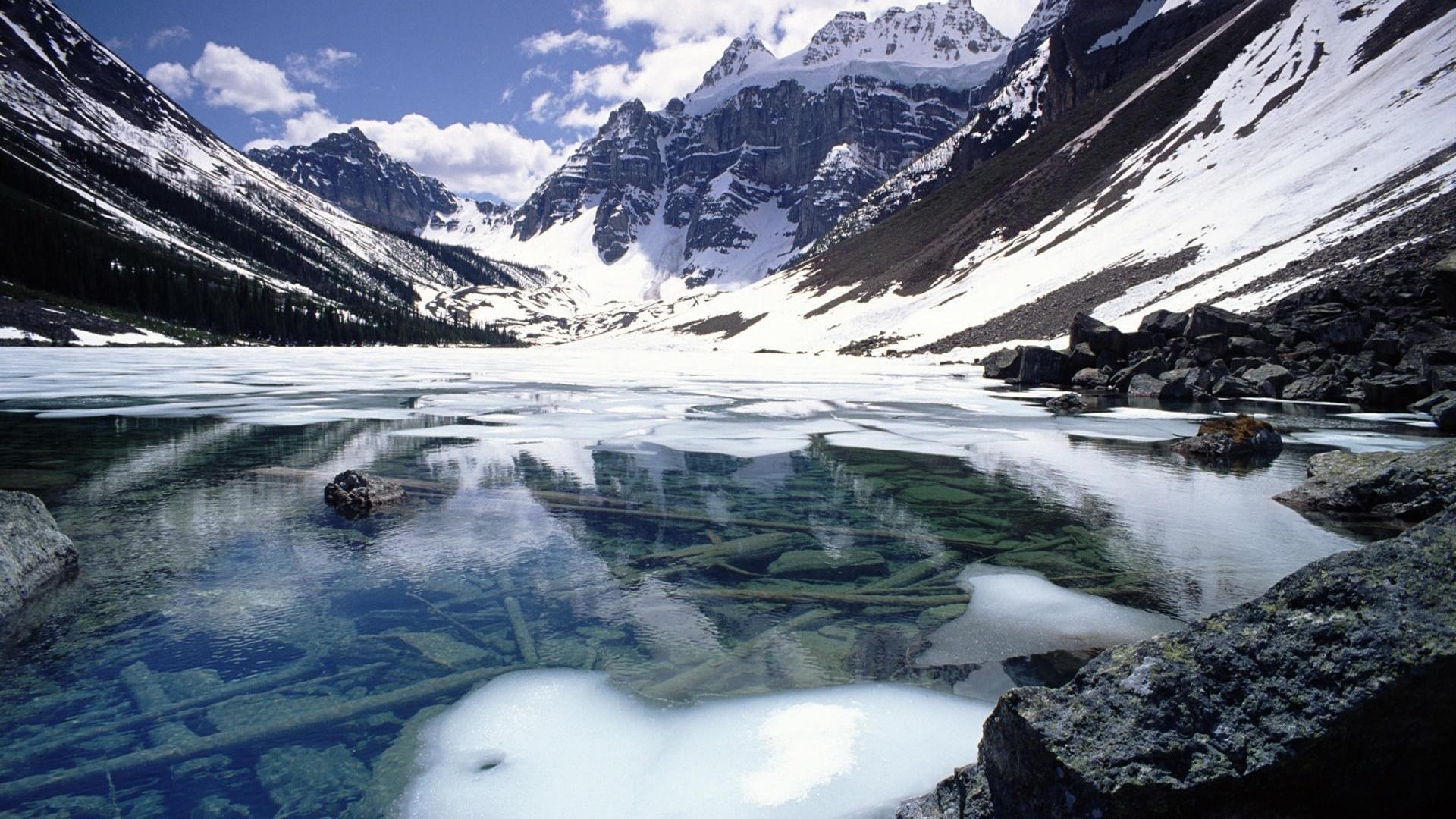 1920x1080 Crystal Mountain Lake Wallpaper