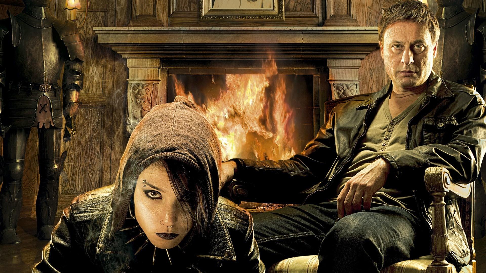 1920x1080 Download Wallpaper, Download brunettes hoodies noomi rapace lisbeth salander movie stills millenium the girl with the dragon tat Wallpaper –Free Wallpaper Download