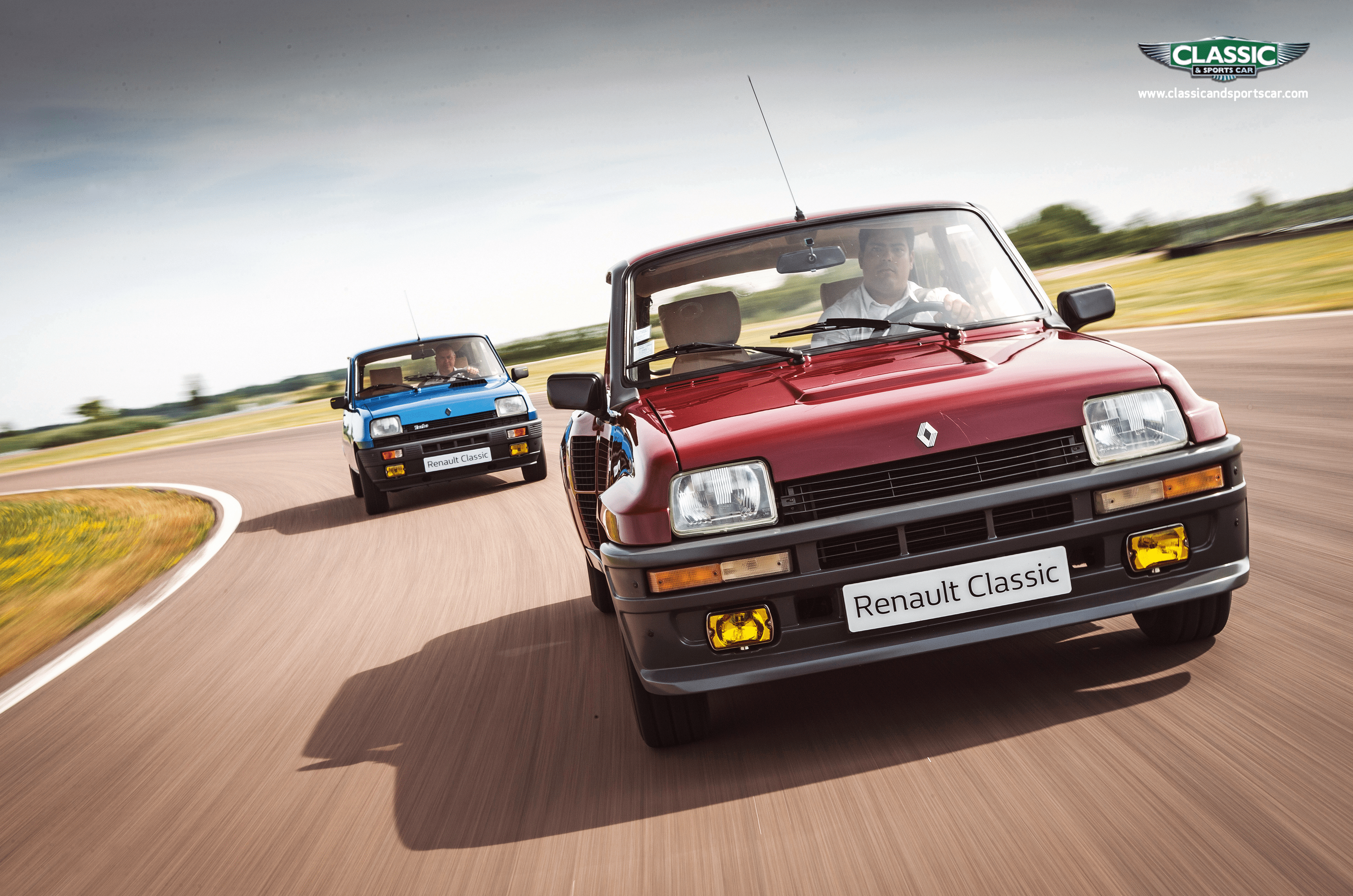 3200x2120 Renault 5 Wallpaper