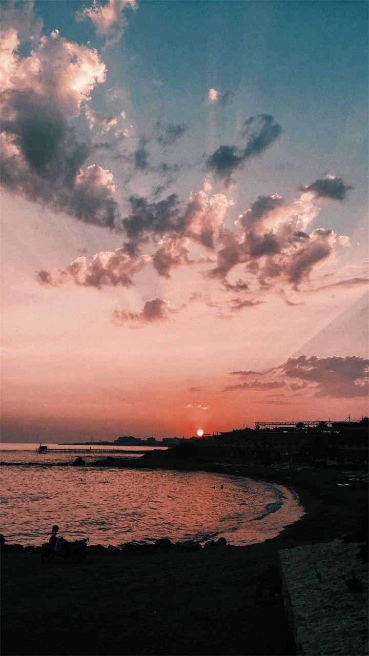 720x1280 Discovered by luna. Find image and videos app to get lost in what you love. Photography wallpaper, Travel aesthetic, Summer wallpaper