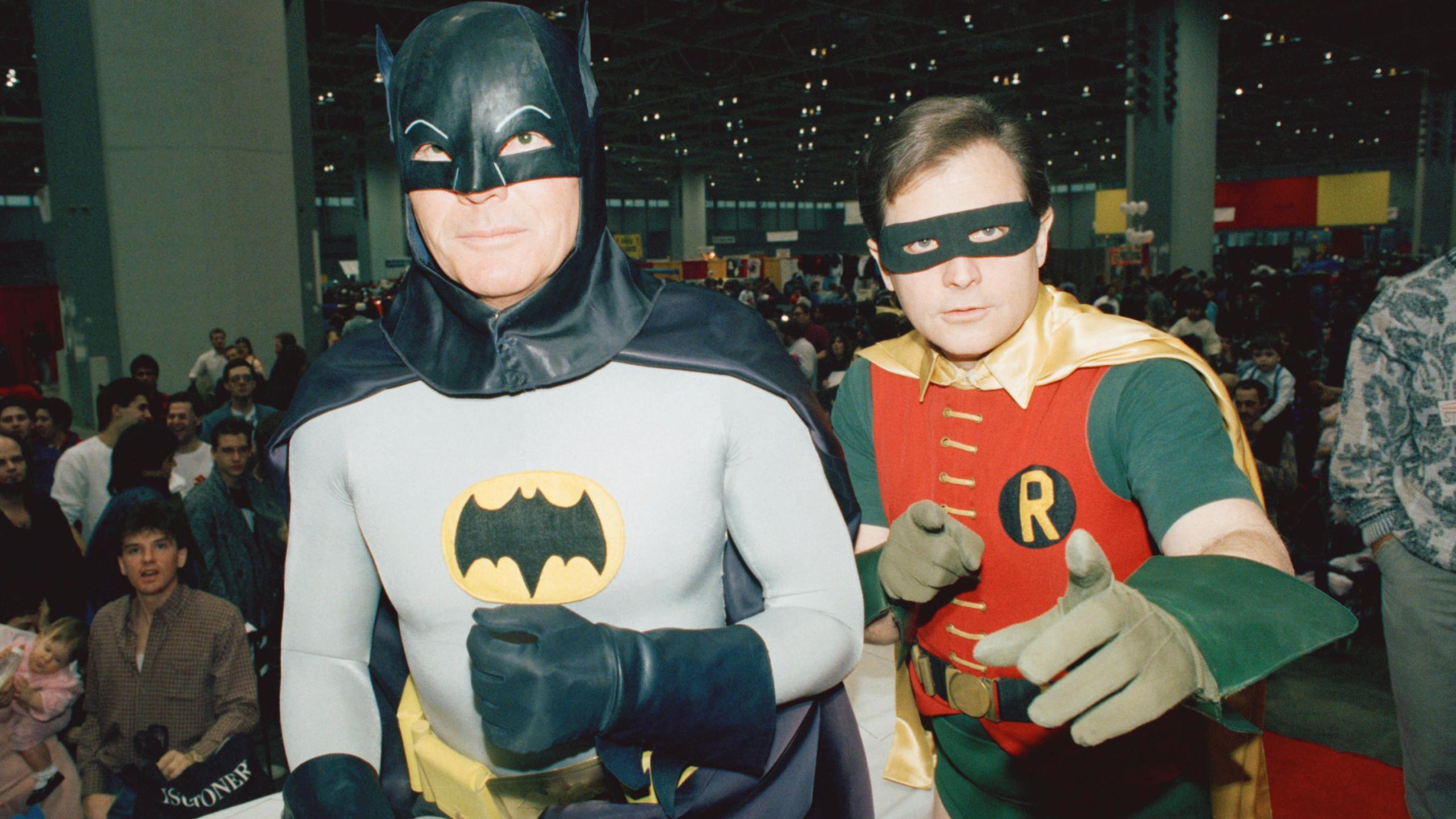 2560x1440 Adam West To Sell Batman Themed Paintings He's Created