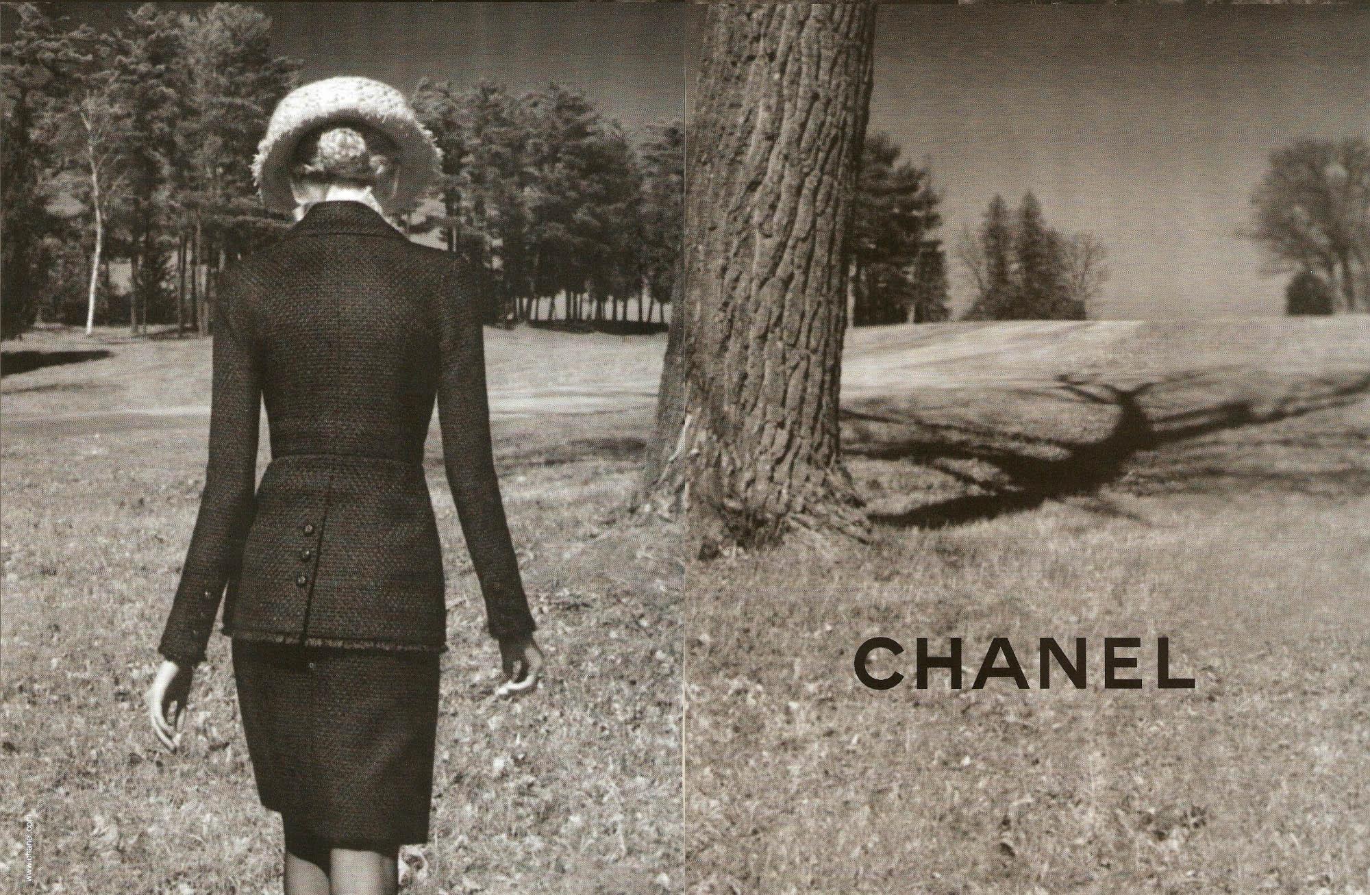 2000x1307 Chanel Desktop Wallpaper