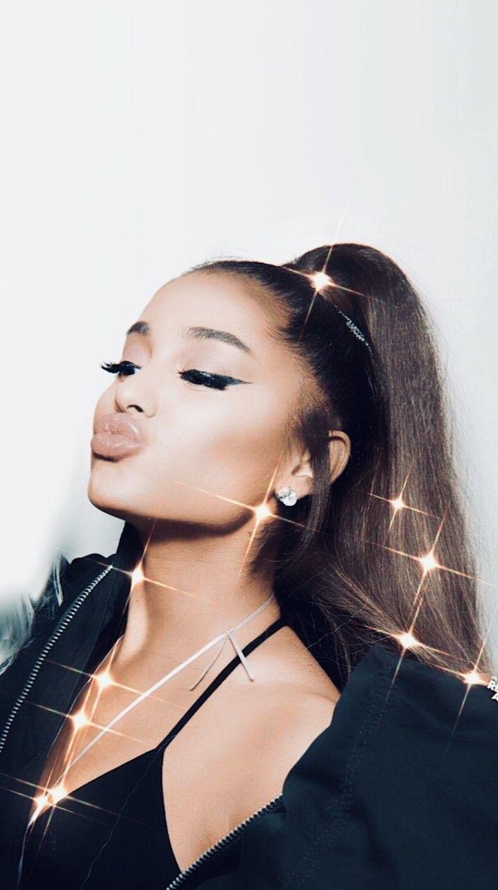 718x1284 Ariana Grande Wallpaper